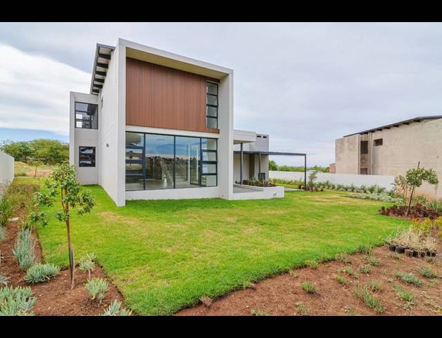 3 BEDROOM HOUSE FOR SALE IN JACKAL CREEK GOLF ESTATE